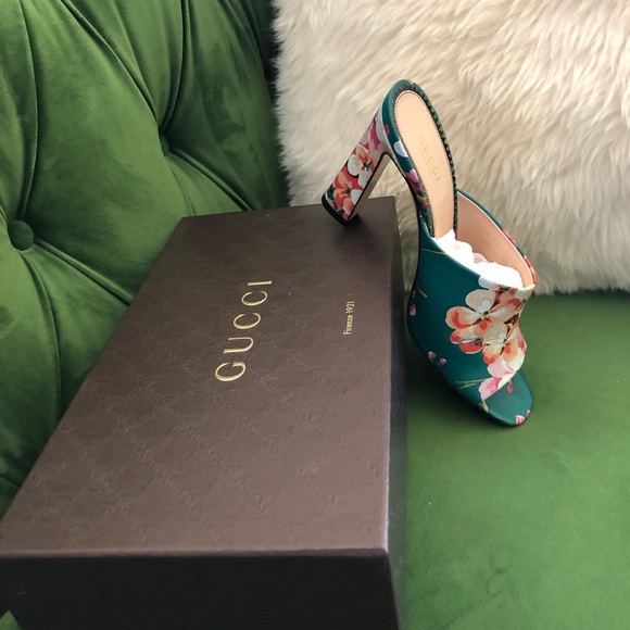 Gucci Shanghai St. Blooms in Teal Leather - Picture 2 of 5